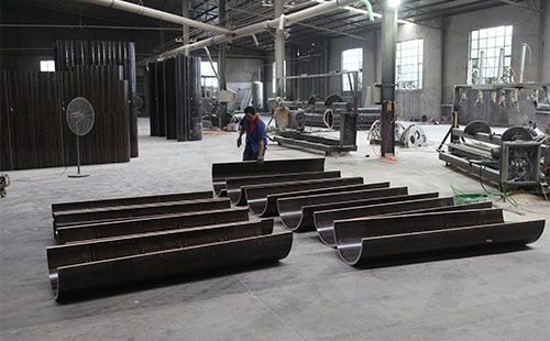 木质圆模板厂家生产